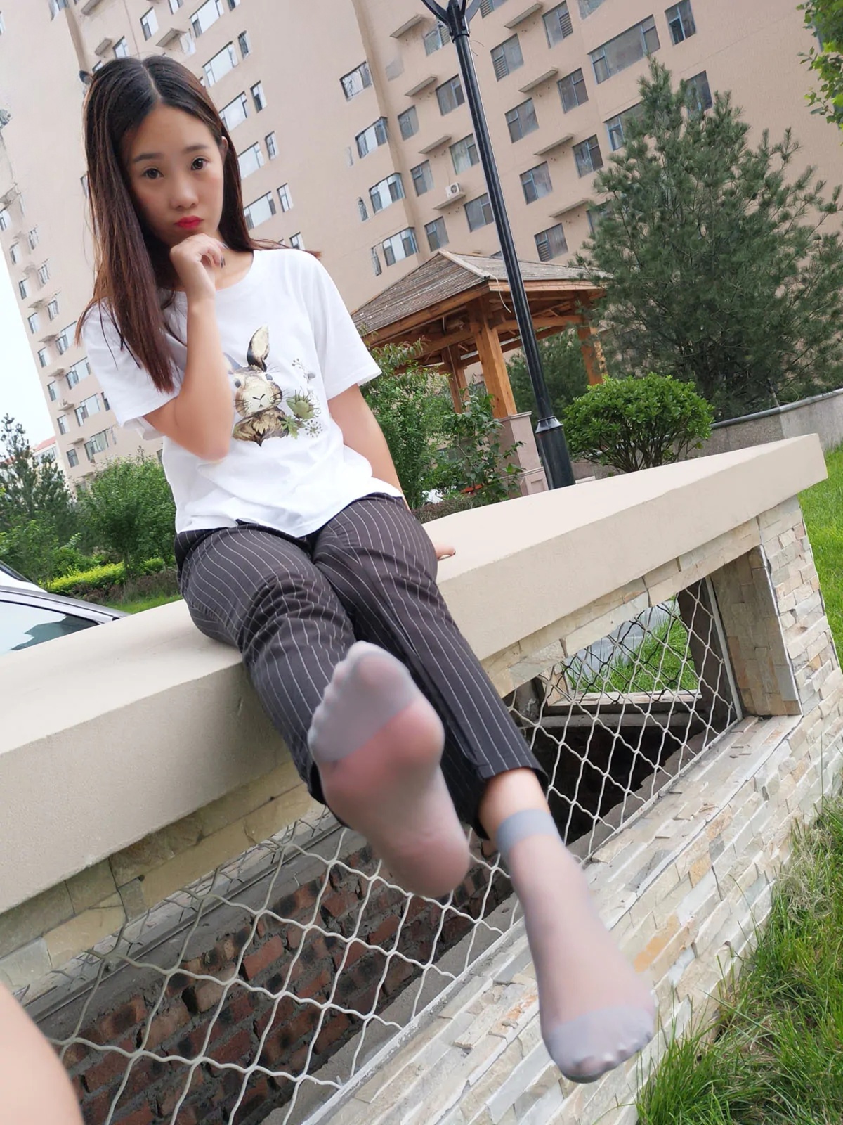 [合集]学妹校园寝室丝短袜美脚全套42期